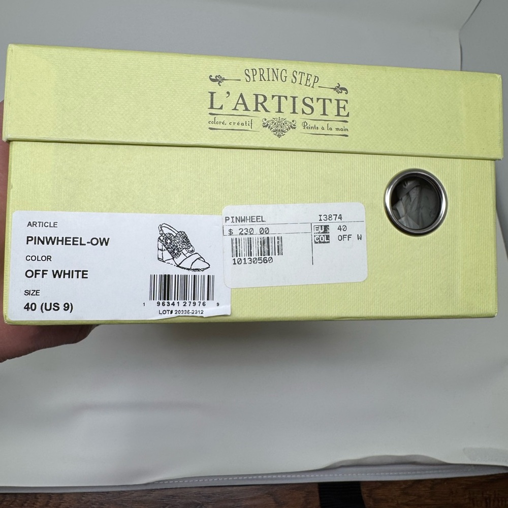 Spring Step off white Sandals with Laser-Cut Detailing - Picture 3 of 10